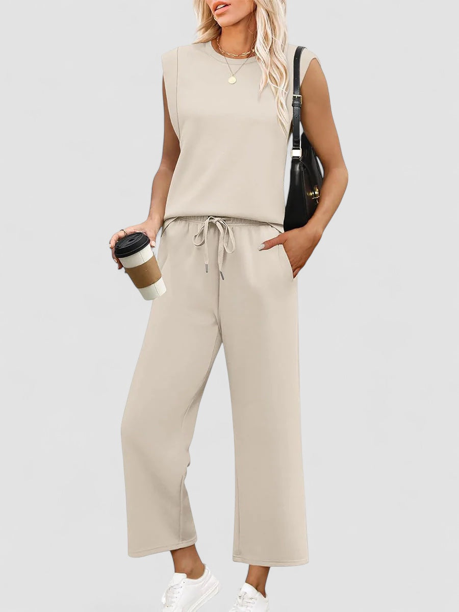 Ava™ | Ania - Two-Piece Women's Set – Soft, Elegant, and Confident